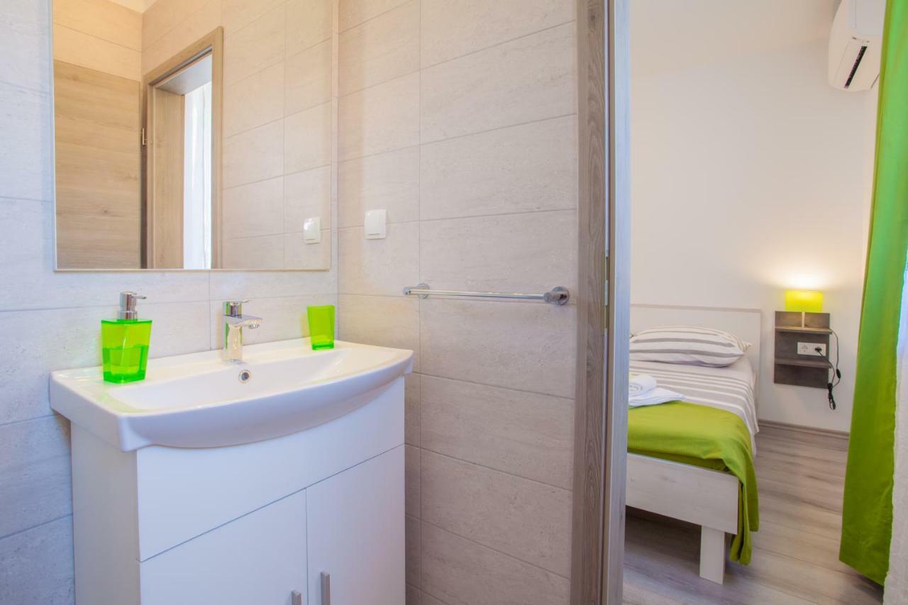 Room Elelina Cres Exterior foto